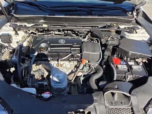 Used 2020 Acura TLX image 21