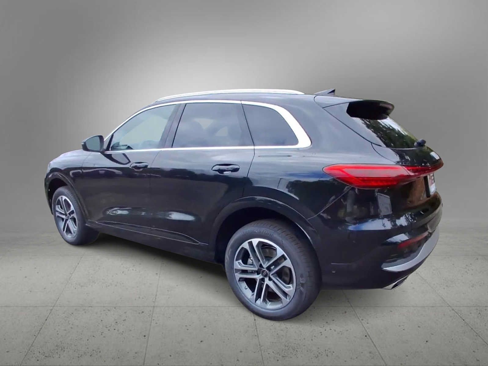 New 2026 Audi Q5 Premium AWD/4WD image 6