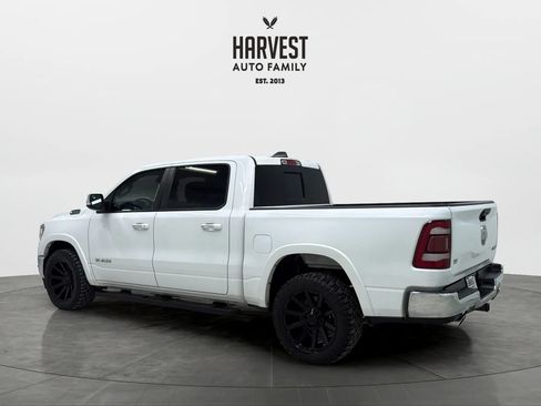 Used 2022 RAM 1500 Laramie AWD/4WD image 3