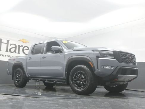 Used 2023 Nissan Frontier PRO-4X w/ Pro-4X Premium Package image 2