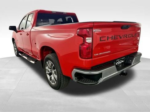 Used 2019 Chevrolet Silverado 1500 LT w/ Texas Edition image 6