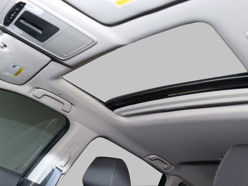 New 2026 Honda CR-V EX image 13