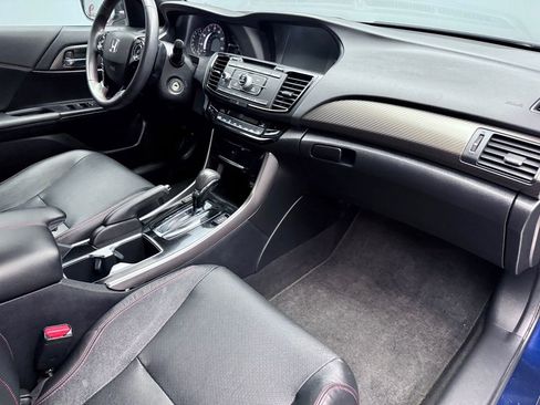 Used 2017 Honda Accord Sport Special Edition image 11