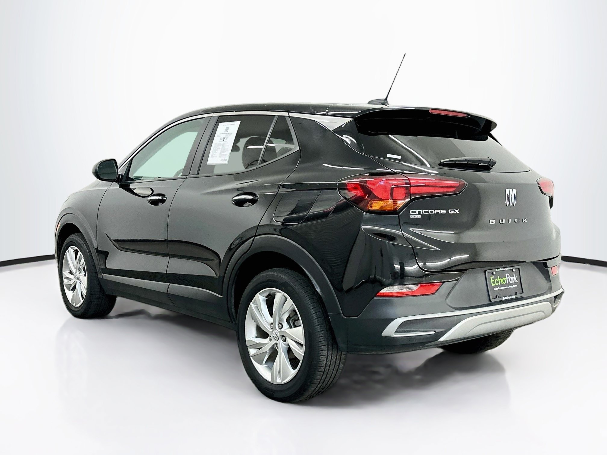 Used 2025 Buick Encore GX Preferred AWD/4WD image 5
