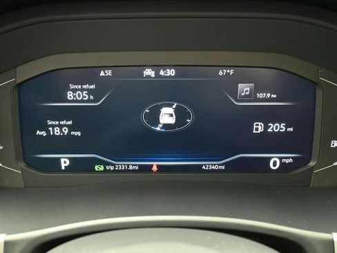 Used 2023 Volkswagen Atlas SE w/ Panoramic Sunroof Package FWD image 12