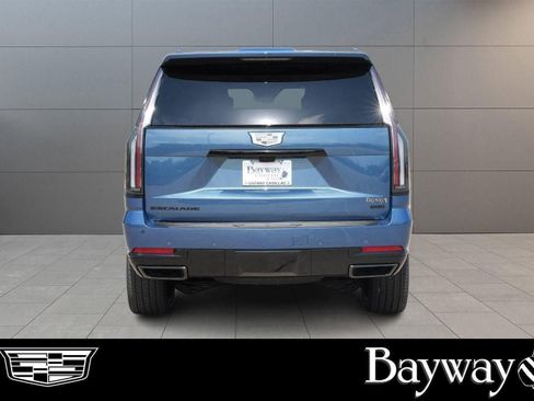 New 2026 Cadillac Escalade Platinum Sport w/ LPO, ONYX Package image 63