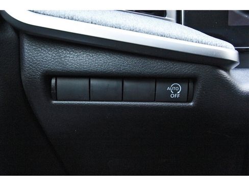 New 2026 Nissan Kicks S image 15