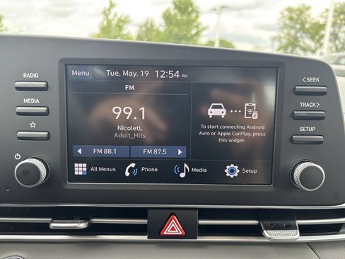New 2026 Hyundai Elantra SEL Sport Premium FWD image 16