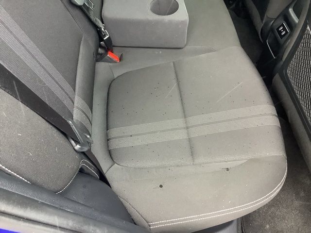 Certified 2025 Hyundai Venue SEL FWD image 16