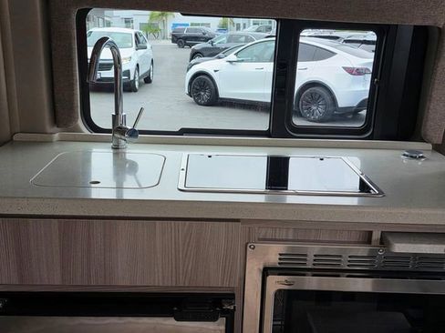 Used 2021 RAM ProMaster 3500 w/ Convenience Group FWD image 19