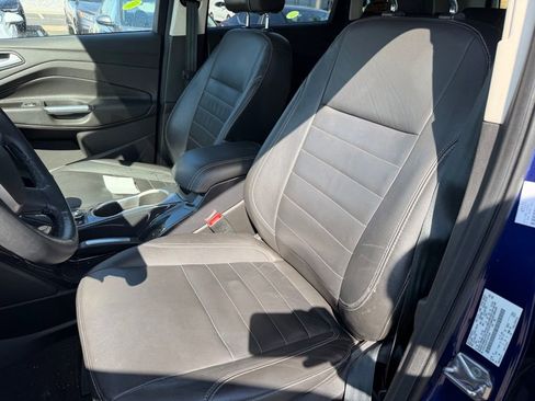 Used 2015 Ford Escape Titanium AWD/4WD image 12