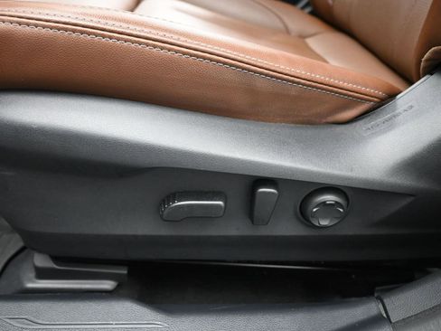 Used 2024 Subaru Outback Touring XT image 10