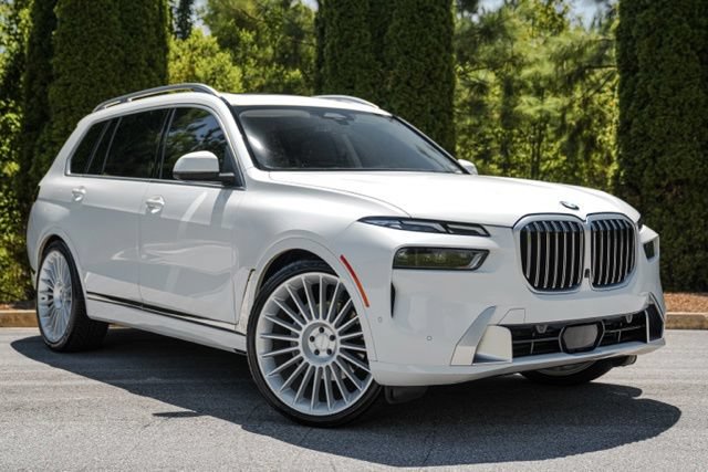 Used 2023 BMW X7 xDrive40i AWD/4WD image 5