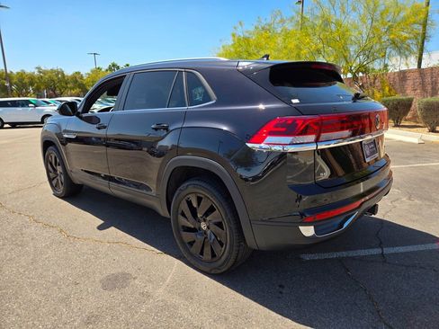 Certified 2024 Volkswagen Atlas Cross Sport SE AWD/4WD image 5