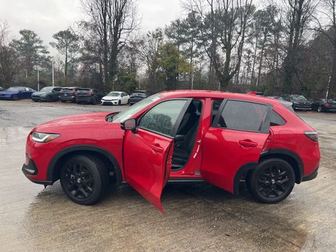 Certified 2025 Honda HR-V Sport image 16