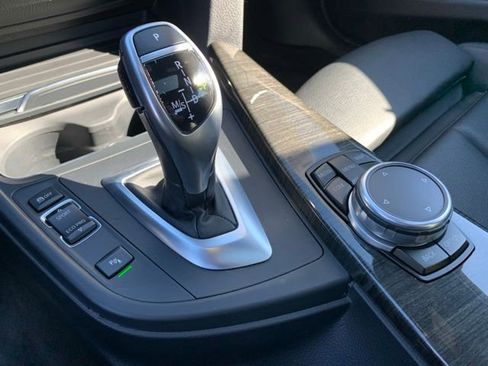 Used 2017 BMW 340i xDrive Sedan image 28