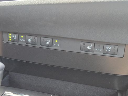 Used 2025 Lexus ES 350 w/ Premium Package FWD image 15