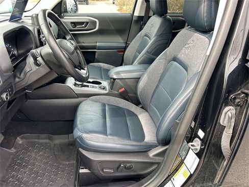 Certified 2023 Ford Bronco Sport Outer Banks w/ Tech Package image 30