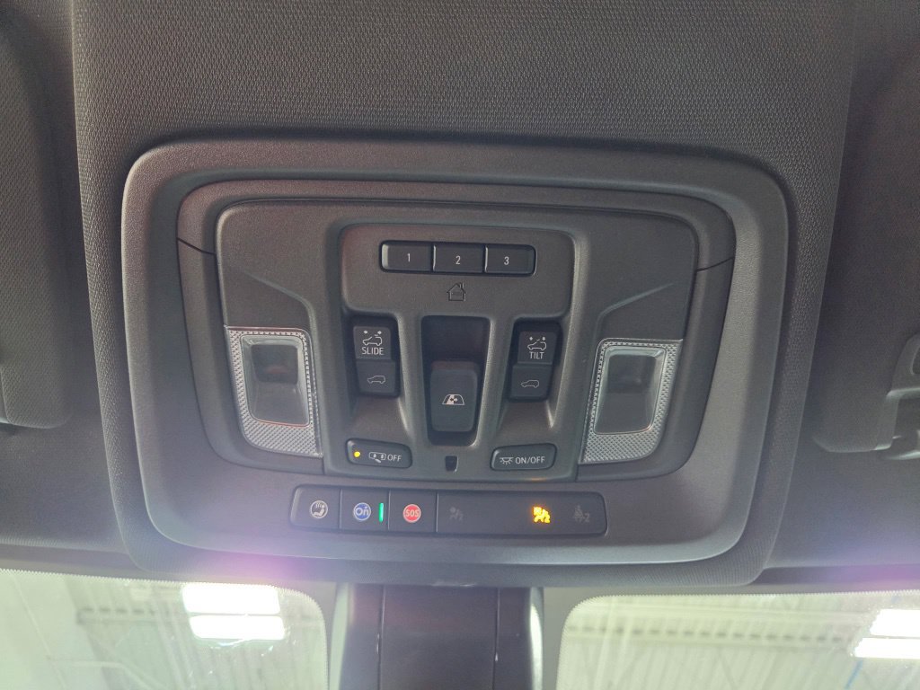 Used 2023 GMC Sierra 2500 AT4 w/ AT4 Premium Plus Package AWD/4WD image 61