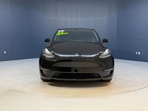 Used 2023 Tesla Model Y Long Range AWD/4WD image 5