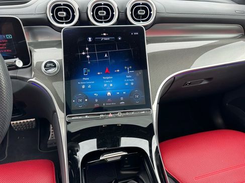 Used 2024 Mercedes-Benz GLC 43 AMG 4MATIC image 34