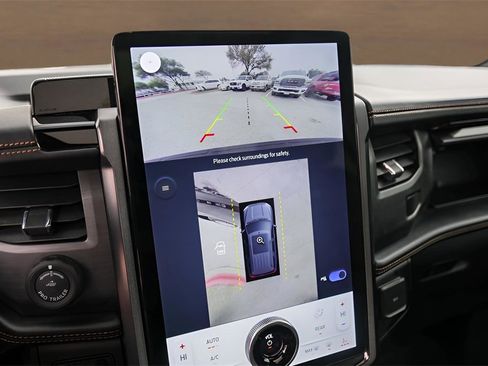 Used 2023 Ford Expedition Max Platinum image 17