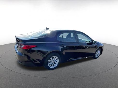 Used 2025 Toyota Camry LE image 15