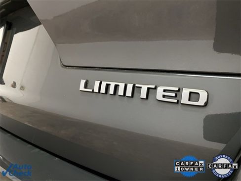 Used 2022 Jeep Grand Cherokee L Limited image 90