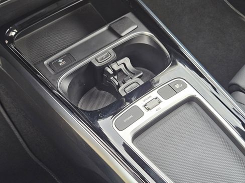 Certified 2026 Mercedes-Benz GLB 250 image 19