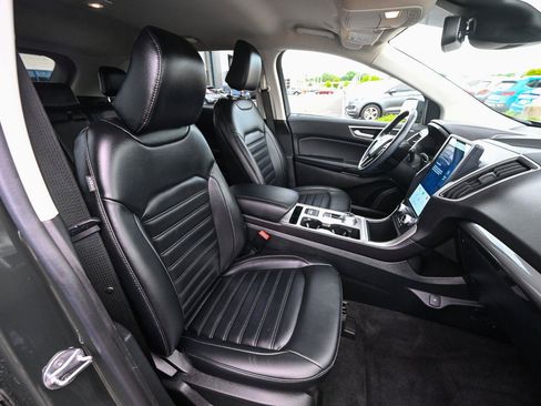Used 2023 Ford Edge SEL AWD/4WD image 26