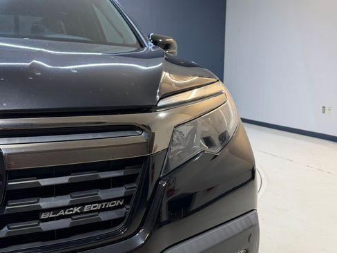 Used 2019 Honda Ridgeline Black Edition image 10