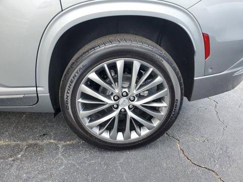 New 2026 Buick Enclave Avenir image 7