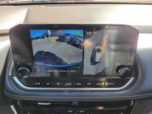 Used 2021 Nissan Rogue SL w/ Premium Package image 33