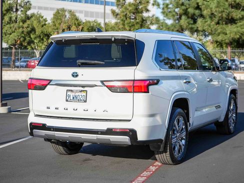 Certified 2024 Toyota Sequoia Capstone AWD/4WD image 7