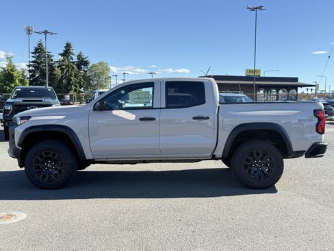 New 2026 Chevrolet Colorado Trail Boss AWD/4WD image 2