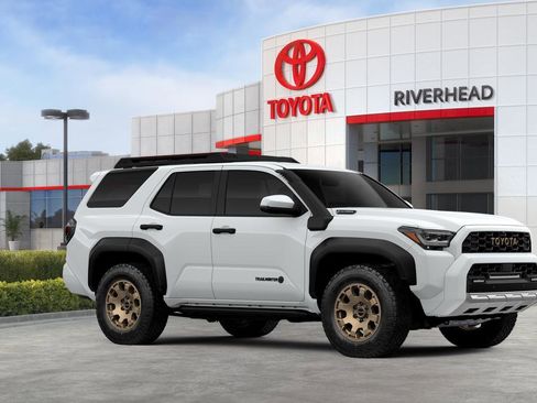 New 2025 Toyota 4Runner Trailhunter image 16