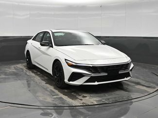 New 2026 Hyundai Elantra SEL Sport FWD video 2