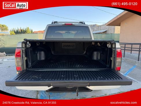 Used 2002 Nissan Frontier SE AWD/4WD image 24
