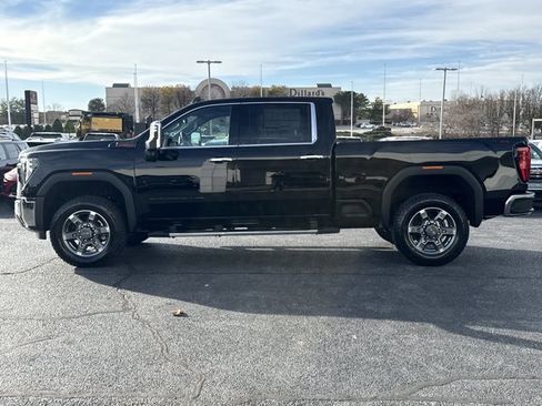 New 2026 GMC Sierra 2500 SLT w/ SLT Premium Package image 12