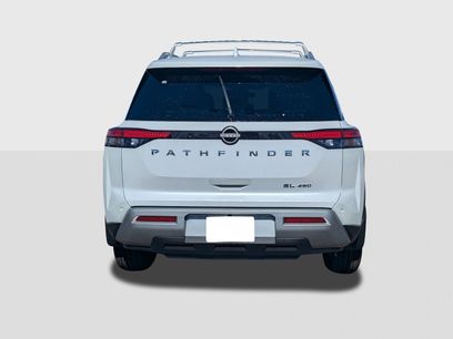 New 2025 Nissan Pathfinder SL