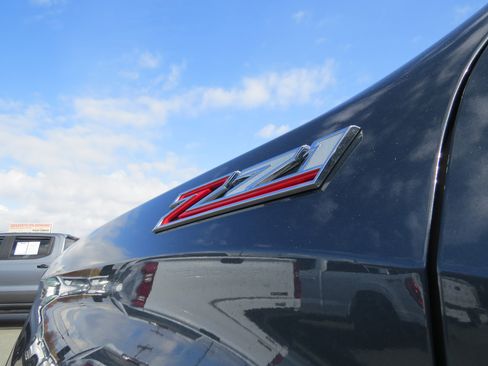 Used 2019 Chevrolet Silverado 1500 LTZ w/ LTZ Plus Package image 14