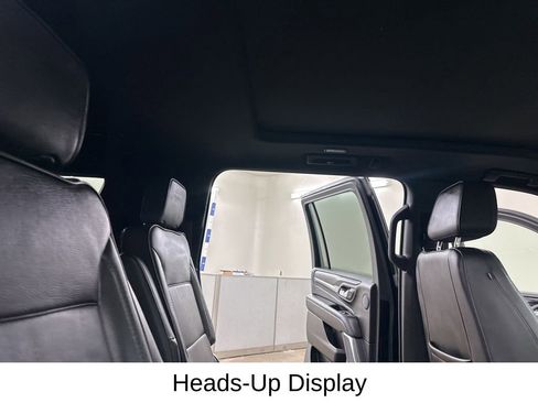 Used 2023 GMC Yukon XL Denali AWD/4WD image 27