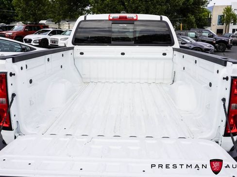 Used 2022 Chevrolet Colorado Z71 AWD/4WD image 19