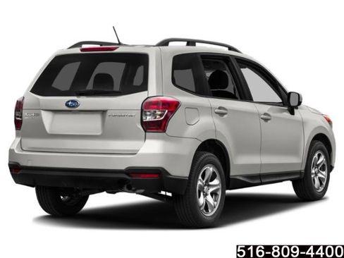 Used 2015 Subaru Forester 2.5i Premium w/ All-Weather Package image 2