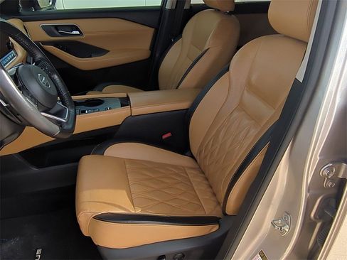 Used 2021 Nissan Rogue Platinum image 20