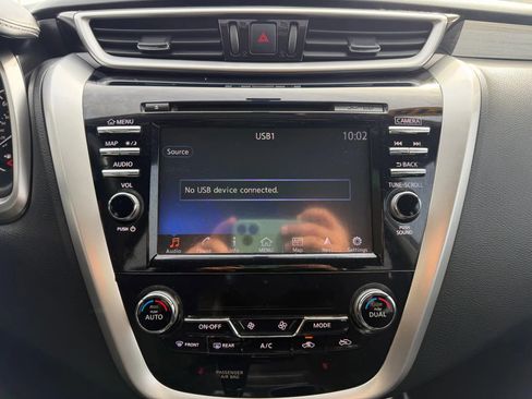 Used 2015 Nissan Murano SV w/ Cargo Package image 17