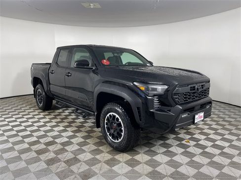 New 2025 Toyota Tacoma TRD Off-Road image 7