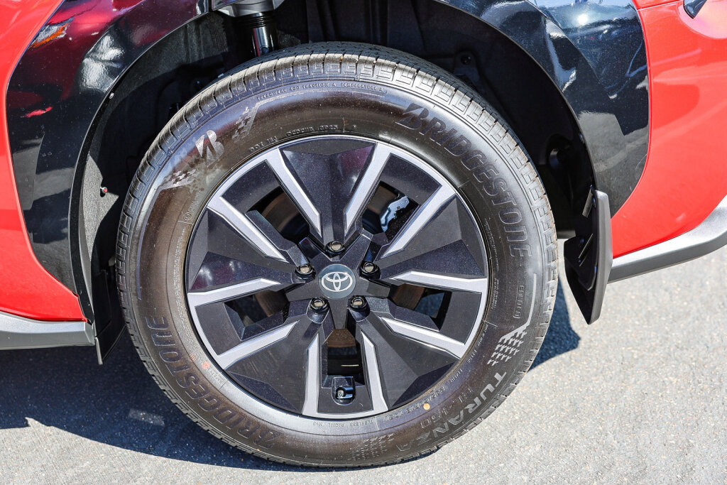 Certified 2026 Toyota bZ FWD image 32