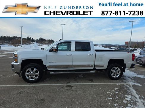 Used 2019 Chevrolet Silverado 2500 LTZ w/ Duramax Plus Package image 4