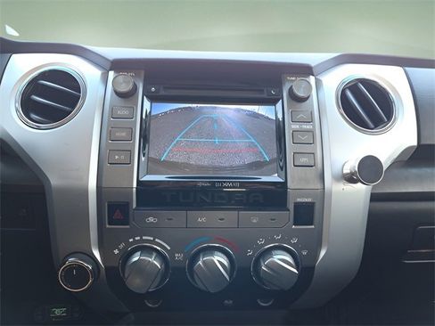 Used 2015 Toyota Tundra SR5 w/ TRD Off Road Package image 31